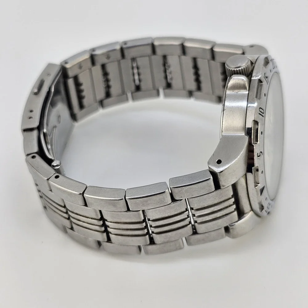 Guess Men's Watch 42MM Gray Dial Date Day Gray Bracelet Band 6.5